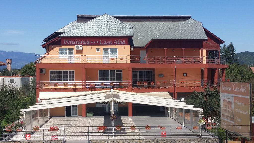 Casa Alba Hotel Râmnicu Vâlcea Esterno foto